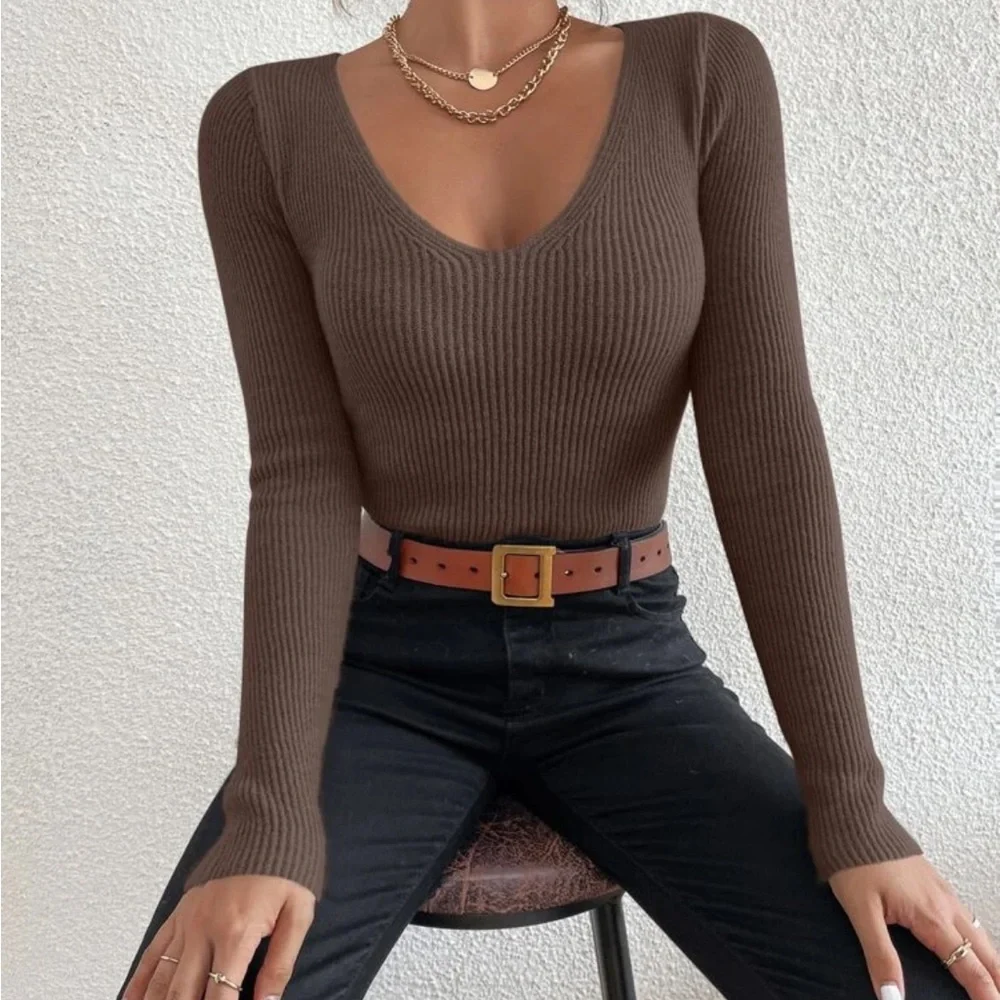 Brown Ribbed Long Sleeve Sweater - Picture 2 of 3